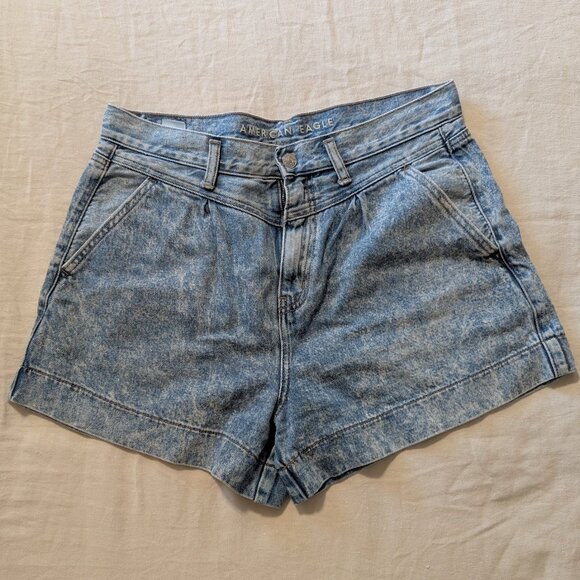 2/$20 AE High Waist Acid Wash Shorts Sz 10 - Picture 1 of 4